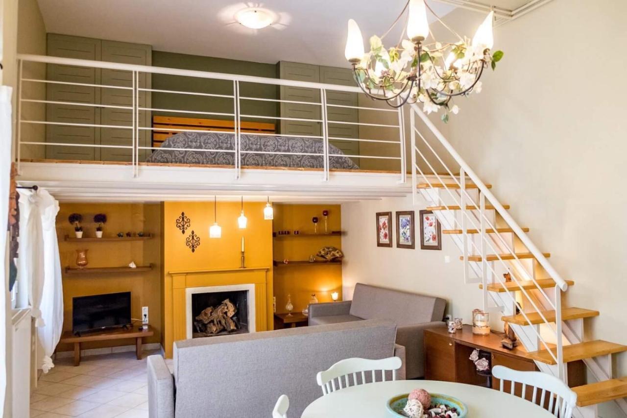 Appartamento Saitan Pazar Casa Preveza Esterno foto