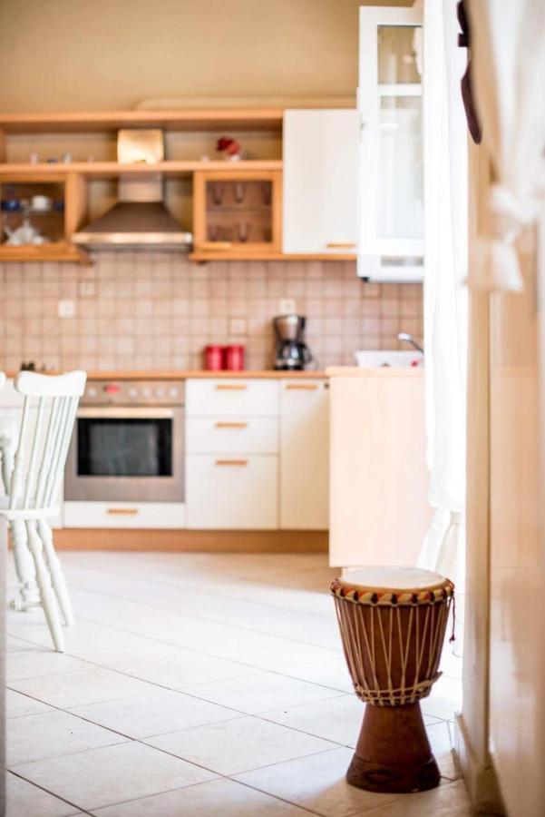 Appartamento Saitan Pazar Casa Preveza Esterno foto