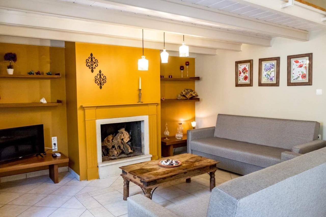 Appartamento Saitan Pazar Casa Preveza Esterno foto